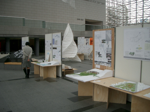 第１回環境デザイン学科卒業研究展開催02