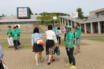 キャンパス見学ツアー