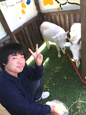 ヤギ部副部長佃さん