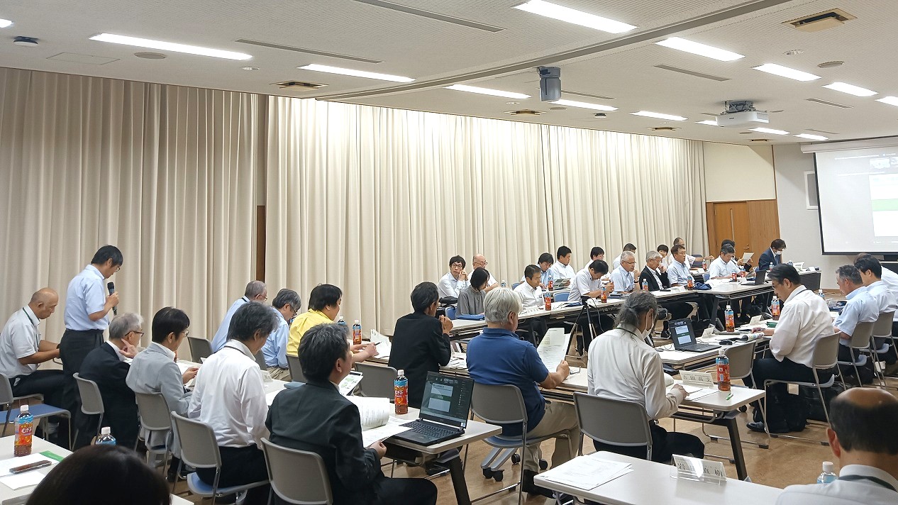 質疑応答の様子