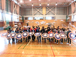 しゃんしゃん踊り