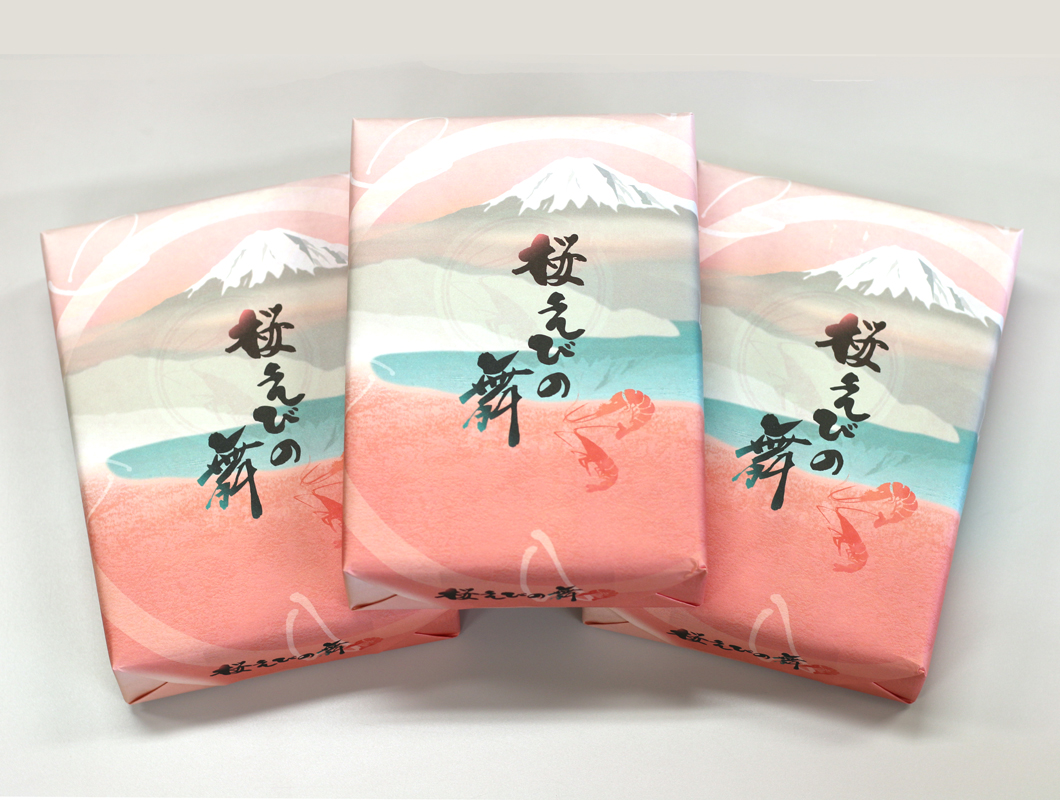 寄附いただいたお菓子(宝製菓㈱様)